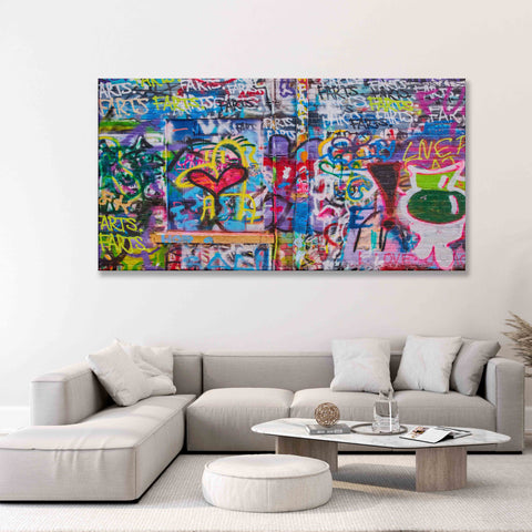 PLURA Wall