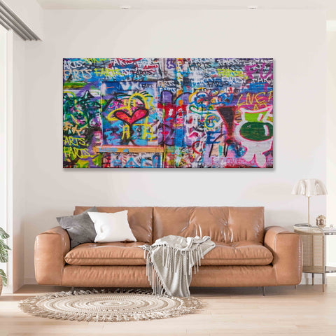 PLURA Wall