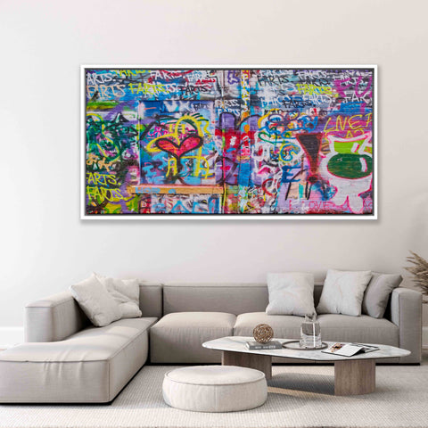 PLURA Wall