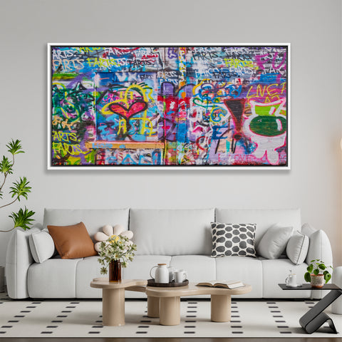 PLURA Wall