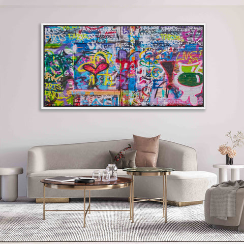PLURA Wall