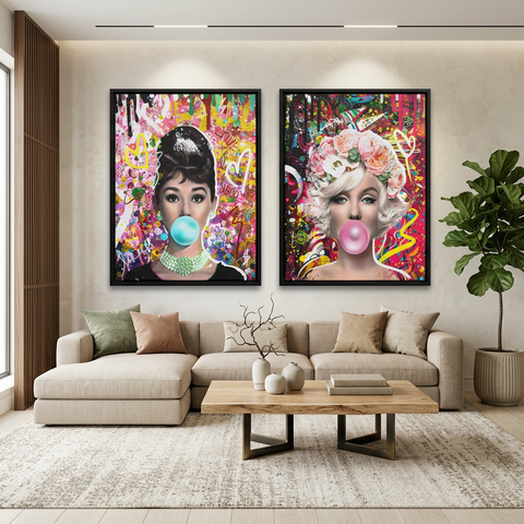 Gum Marilyn Monroe and Audrey Hepburn